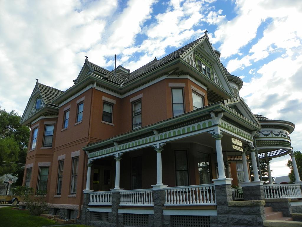 Ferris Mansion Bed And Breakfast Rawlins Exterior photo